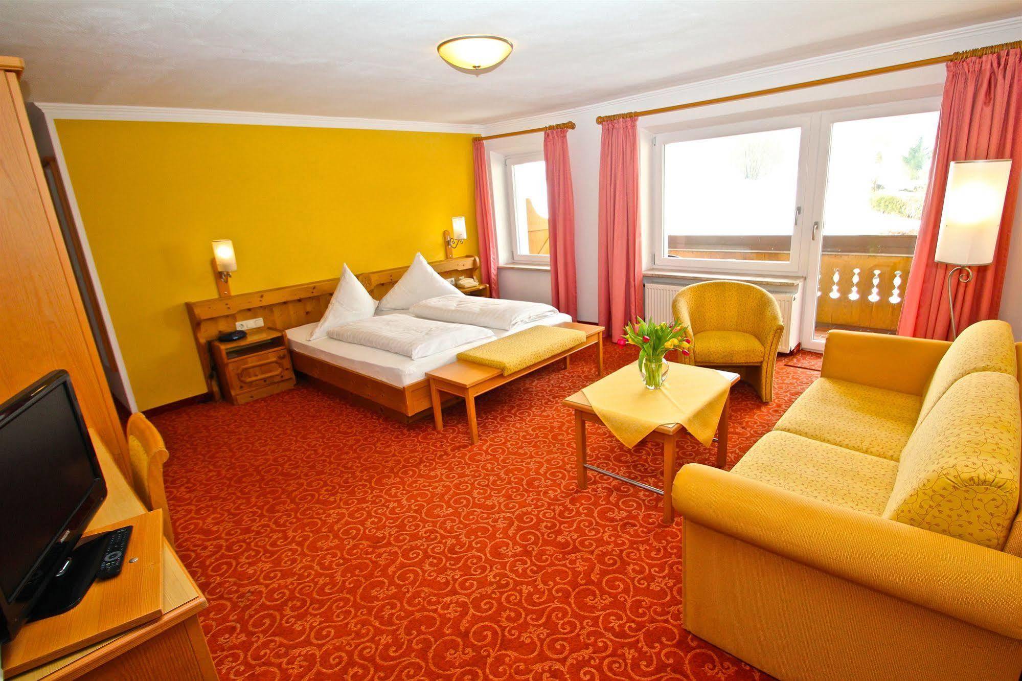 Alpenhotel Weiherbach Berchtesgaden Hallenbad Und Sauna Exterior photo